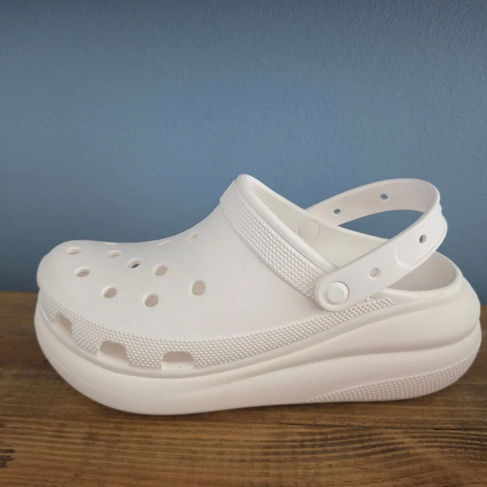 Crocs Mens Classic Crush Clog White Platform Chunky Sandals 207521-100 Size 11